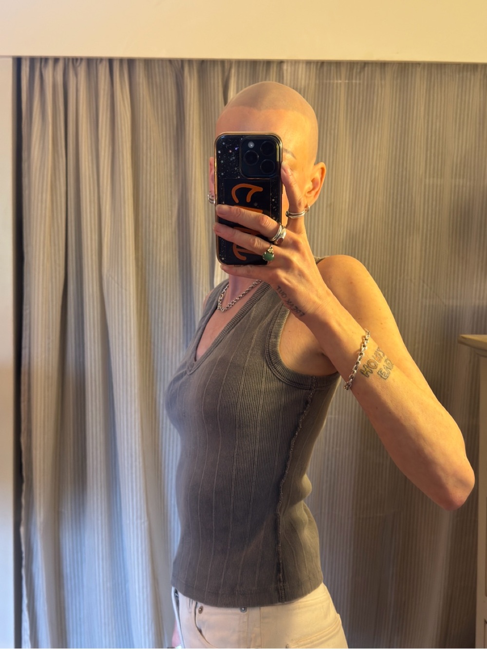 Sleeveless Ribbed V-Neck Tank Top - Gray